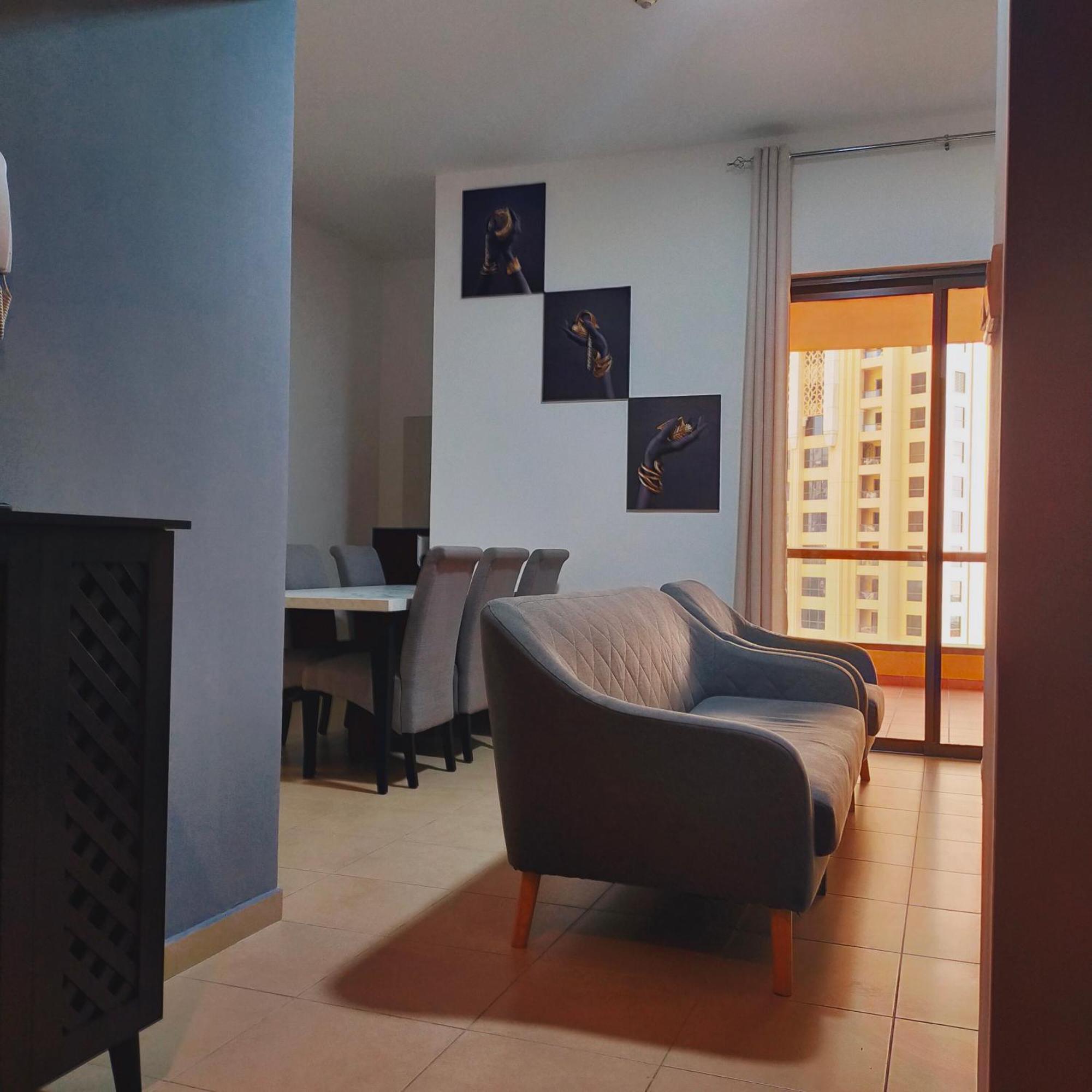 Sea La Vie Albergue Dubái Exterior foto